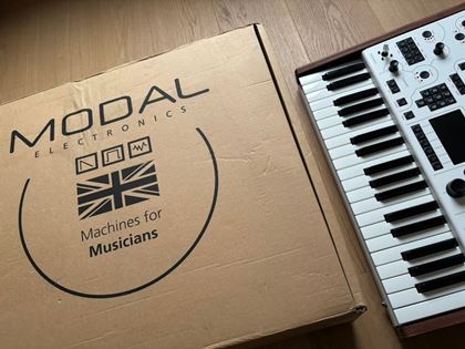 various-Modal Electronics 001